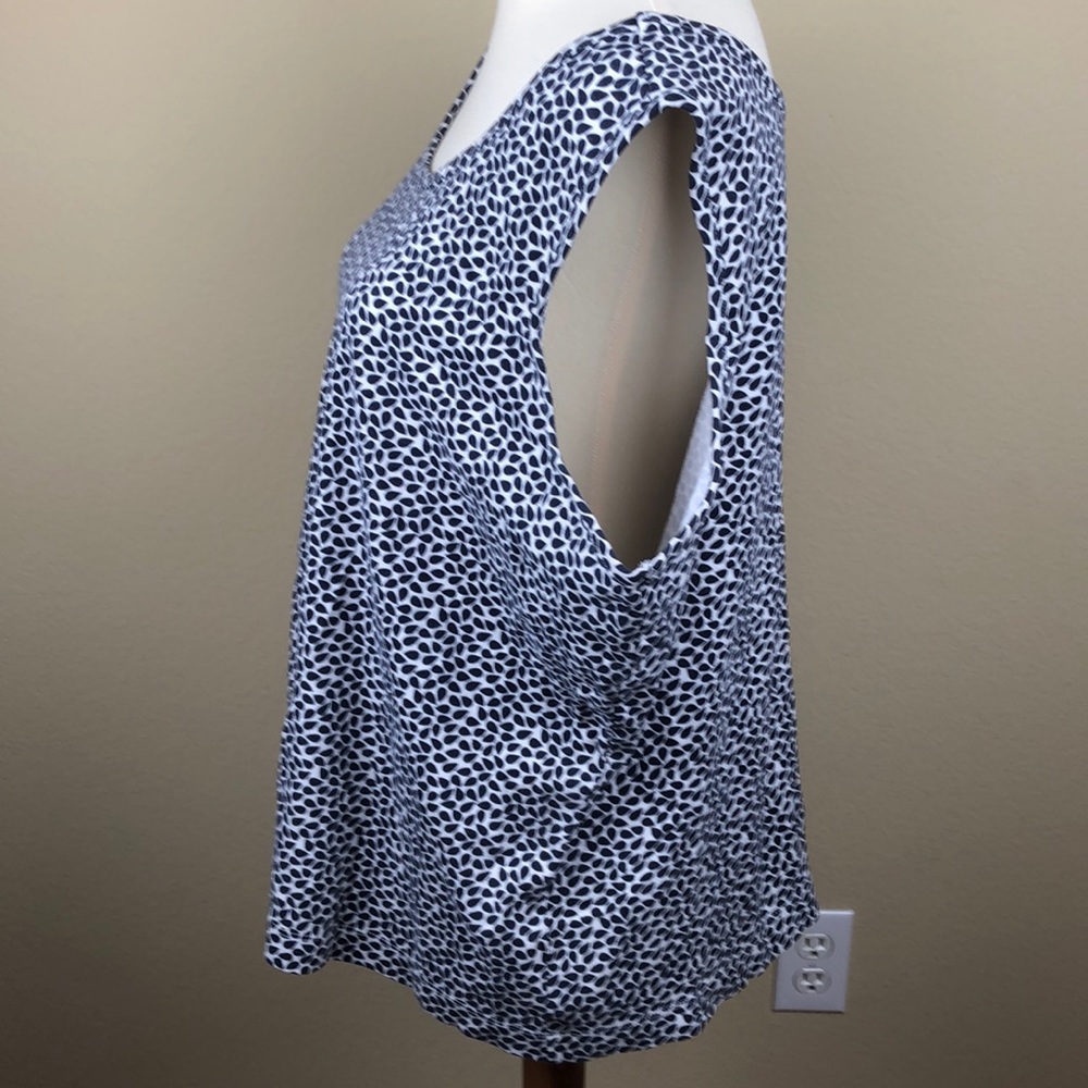 Lands' End Navy & White Patterned Tank Top - Size 18/20 XL - Picture 2 of 6